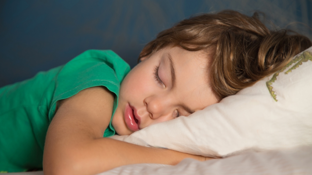 أبرز مشاكل النوم عند أطفال طيف التوحد