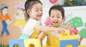 طرق تنمية مهارات التواصل عند الطفل التوحدي حسب المختصين